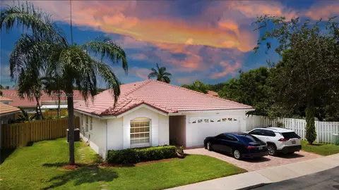1057 NW 125th Ave, Sunrise, FL 33323
