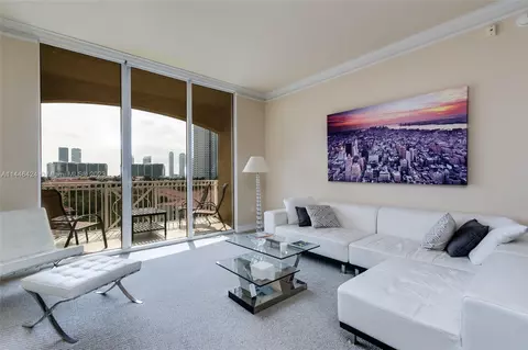 3001 NE 185th St #619, Aventura, FL 33180