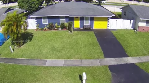 550 SW 81 Ter, North Lauderdale, FL 33068