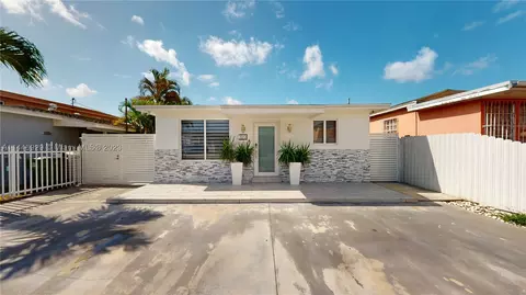 320 W 19th St, Hialeah, FL 33010 photo 1