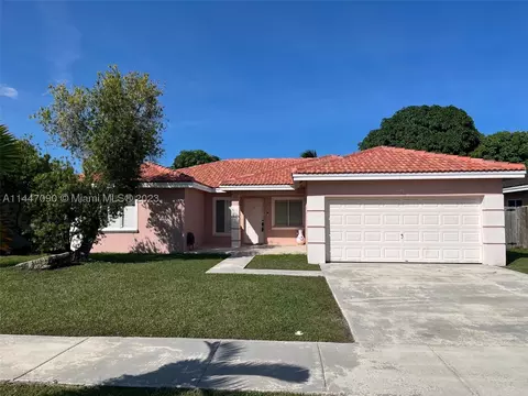 12813 SW 209th Ln, Miami, FL 33177