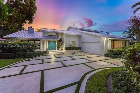 14520 Pompano Dr, Coral Gables, FL 33158