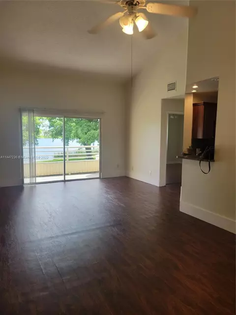 Undisclosed, Oakland Park, FL 33309