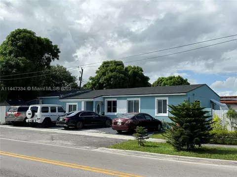 6901 SW 4th St, Miami, FL 33144