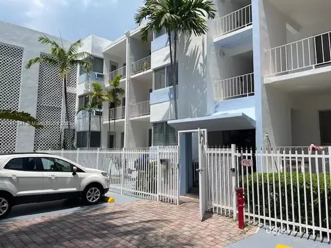 Undisclosed, Miami Beach, FL 33139