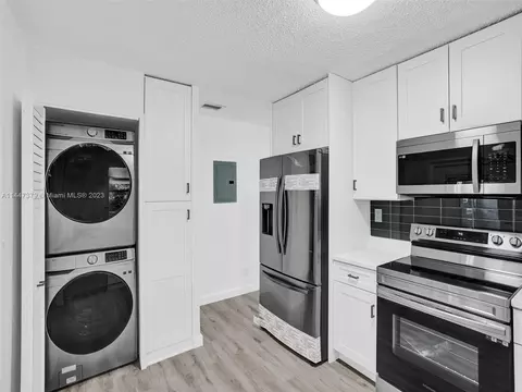2241 NW 55th Ave, Lauderhill, FL 33313