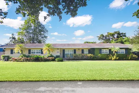8602 SW 102nd St, Miami, FL 33156