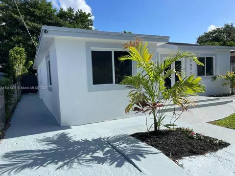 1071 NW 26 St, Miami, FL 33127 photo 21