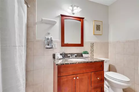 6820 NW 14th St, Margate, FL 33063 photo 21