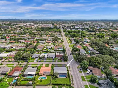 5525 Jackson St, Hollywood, FL 33021 photo 12