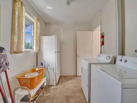 5525 Jackson St, Hollywood, FL 33021 photo 33
