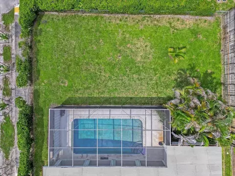 5525 Jackson St, Hollywood, FL 33021 photo 10
