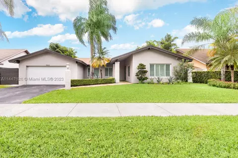9834 SW 133rd Ct, Miami, FL 33186