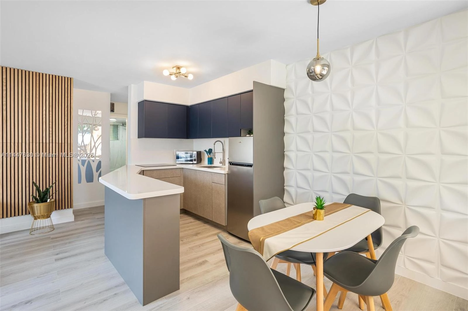 2624 NE 30th Pl Unit 101B  