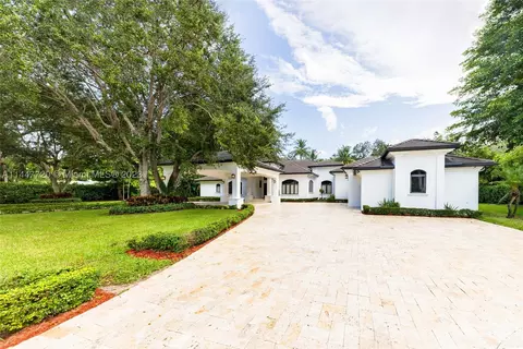5990 SW 97th St, Pinecrest, FL 33156