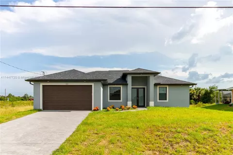 4103 20th St SW, Lehigh Acres, FL 33976