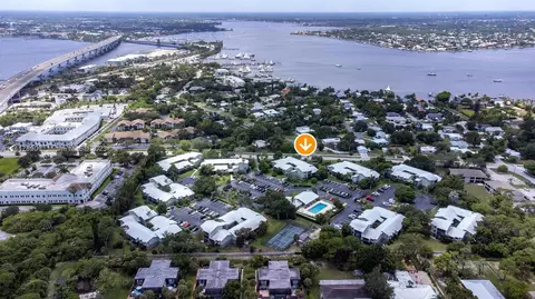800 NW Fork Rd #10-13PENTHOUSE, Stuart, FL 34994