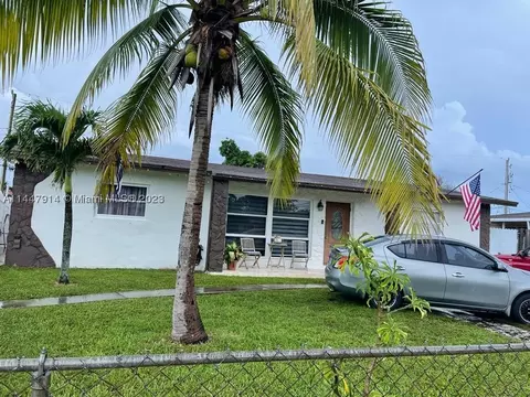 3965 NW 176th St, Miami Gardens, FL 33055