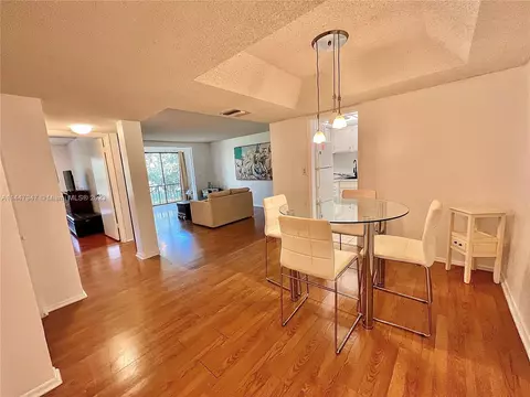 3660 Inverrary Dr #3C, Lauderhill, FL 33319
