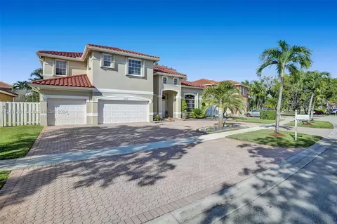 16329 NW 15th St, Pembroke Pines, FL 33028