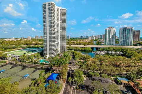 3600 Mystic Pointe Dr #1710, Aventura, FL 33180