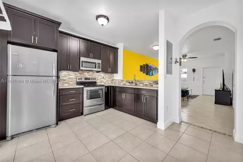 17006 SW 138th Ct, Miami, FL 33177