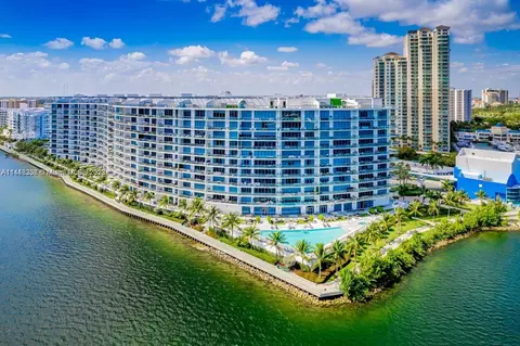 3250 NE 188th St #206, Aventura, FL 33180