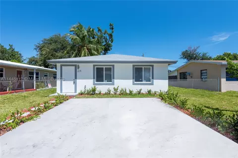 1515 NE 154th St, North Miami Beach, FL 33162