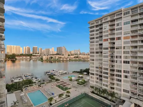 18051 Biscayne Blvd #1103, Aventura, FL 33160