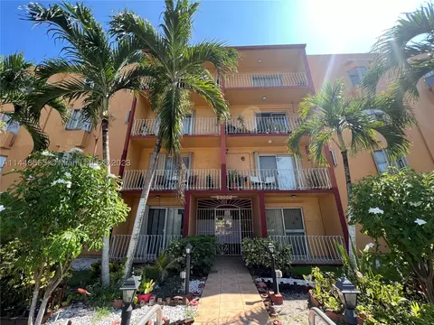 6200 W Flagler St #203, Miami, FL 33144