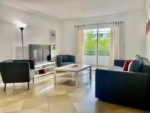 1610 Lenox Ave #216, Miami Beach, FL 33139