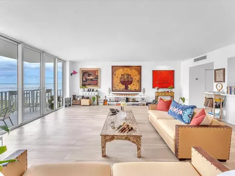 200 Ocean Lane Dr #905, Key Biscayne, FL 33149