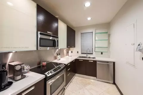 2401 Anderson Rd #3, Coral Gables, FL 33134 photo 10