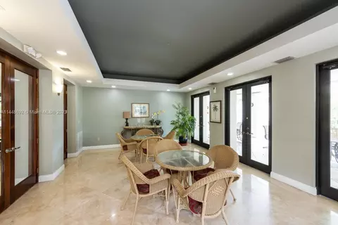 2401 Anderson Rd #3, Coral Gables, FL 33134 photo 32