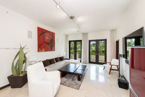 2401 Anderson Rd #3, Coral Gables, FL 33134 photo 3