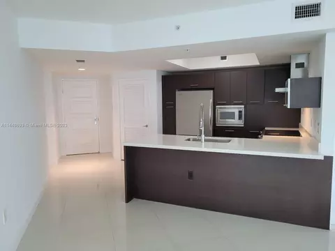 250 Sunny Isles Blvd #3-1404, Sunny Isles Beach, FL 33160