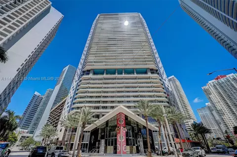 1300 Brickell Bay Dr #3606, Miami, FL 33131