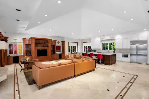 9718 SW 58th Ct, Pinecrest, FL 33156 photo 11
