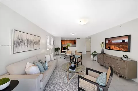 322 Madeira Ave #303, Coral Gables, FL 33134