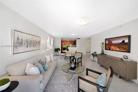 322 Madeira Ave #303, Coral Gables, FL 33134