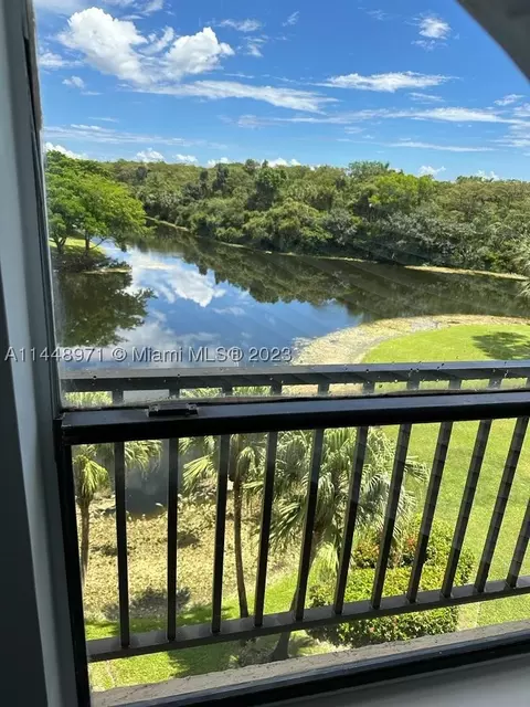 3050 NW 42nd Ave #C507, Coconut Creek, FL 33066
