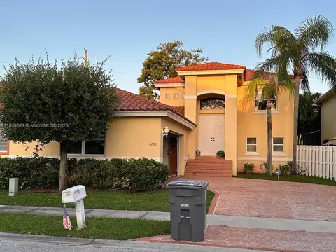 7290 Spinnaker Bay Dr, Lake Worth, FL 33467