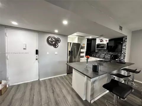 12455 SW 93rd Ter #310T, Miami, FL 33186
