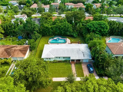 430 Fluvia Ave, Coral Gables, FL 33134