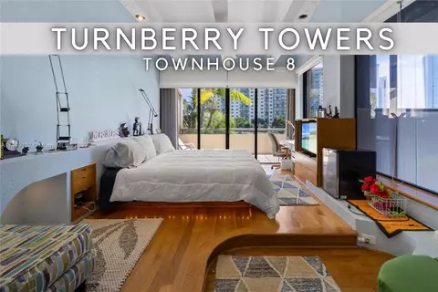 19355 Turnberry Way #TH-8, Aventura, FL 33180
