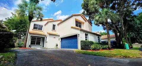 10291 NW 11th Ct, Plantation, FL 33322