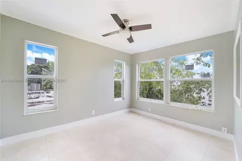 1320 Drexel Ave #300, Miami Beach, FL 33139