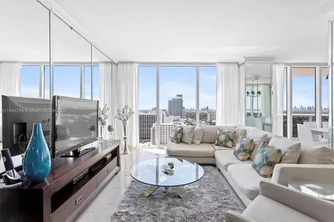 4775 Collins Ave #2705, Miami Beach, FL 33140