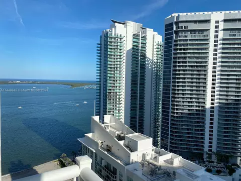 1200 Brickell Bay Dr #3723, Miami, FL 33131