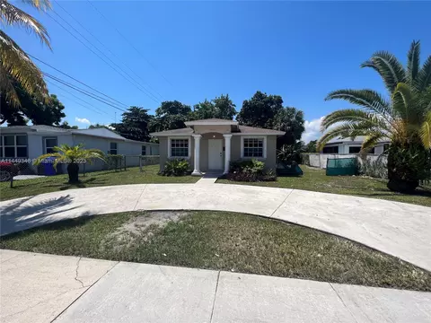 1110 S 28th Ave, Hollywood, FL 33020